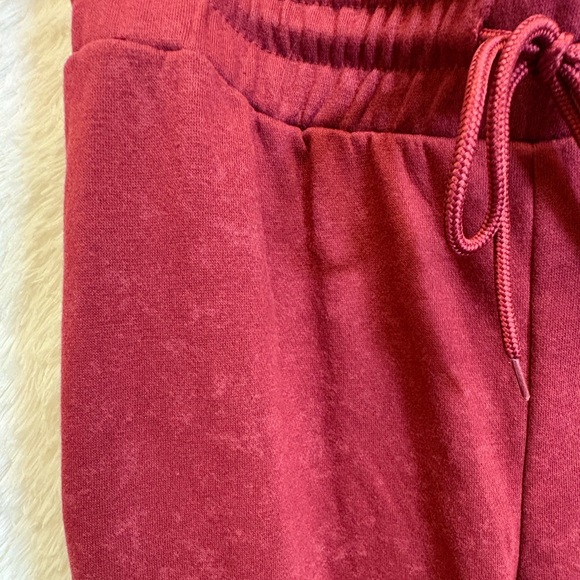 Wizarding World of Harry Potter Jogger Sweatpants | Maroon | Size Large 🦉✨❤️ - Picture 4 of 13